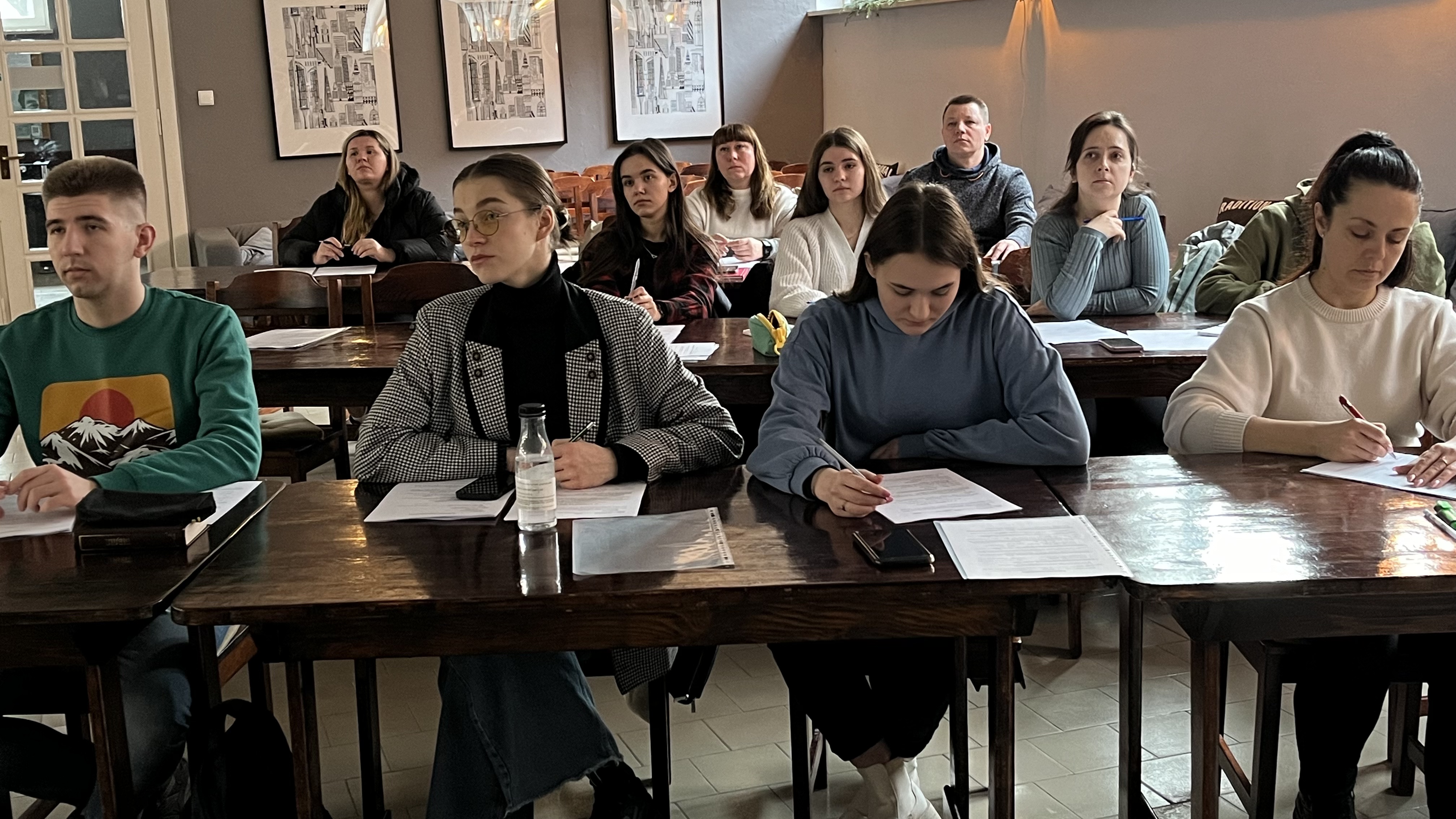 закордонні філії